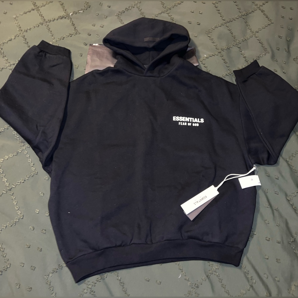 Essentials Fear of God Black Pullover